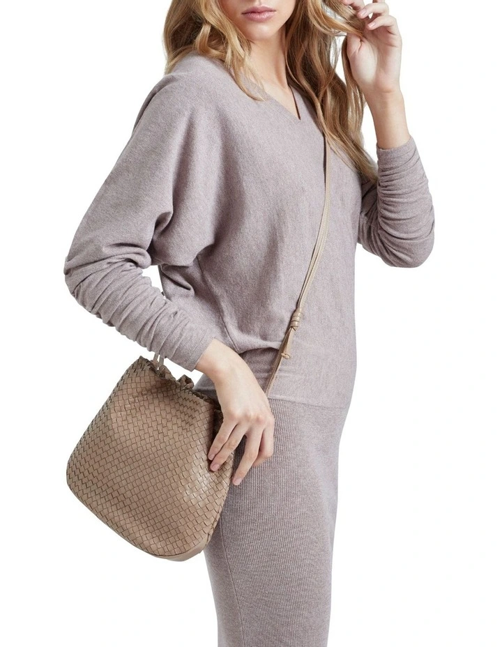 Top 10 π Oxford Francesca Rib V-Neck Knitted π Dress In Brown 𧨠4 Top 10 π Oxford Francesca Rib V-Neck Knitted π Dress In Brown 𧨠- Image 2