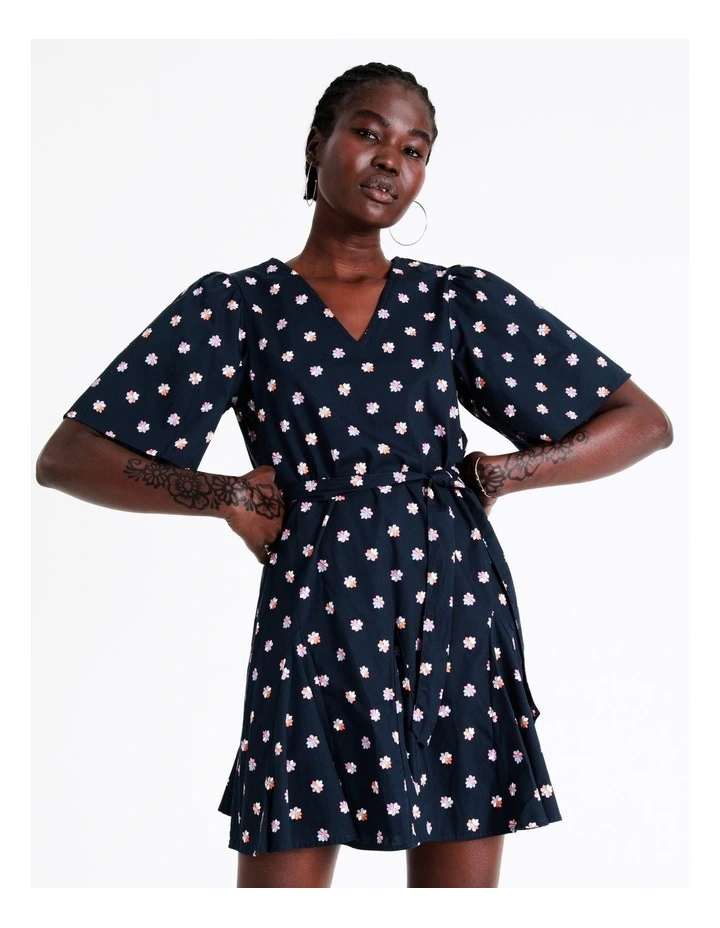 Outlet π Vero Moda Nibi 2/4 Short π Dress Navy Blazer π 6 Outlet π Vero Moda Nibi 2/4 Short π Dress Navy Blazer π - Image 4