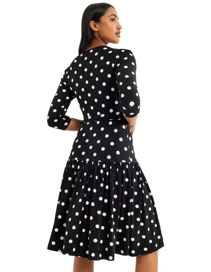 Flash Sale π Review Spot On Jersey π Dress In Black π 4 Flash Sale π Review Spot On Jersey π Dress In Black π - Image 2