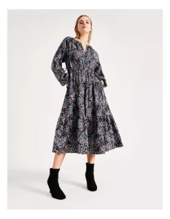 Cheap 𧨠Basque Cotton Tiered Midi π Dress In Black β 11 Cheap 𧨠Basque Cotton Tiered Midi π Dress In Black β -Sweetheart Sales Store unnamed file 1927