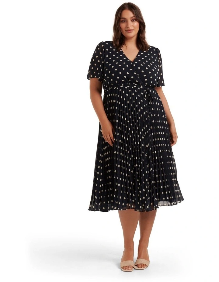 Promo π Forever New Curve Kalani Flutter Sleeve Midi π Dress In Midnight Spot π 3 Promo π Forever New Curve Kalani Flutter Sleeve Midi π Dress In Midnight Spot π