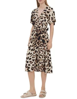 Best deal 💯 Vero Moda Ulina 2/4 Sleeve Calf Wrap 👗 Dress In Dew Aop 💯