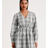 Coupon 😍 Vero Moda Andrea Long Sleeve Cotton 👗 Dress In Black/Snow White Check 🌟
