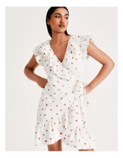 Deals 🤩 Y.A.S Strawba Sleeveless Cotton Wrap 👗 Dress In Eggnog 🔔 -Sweetheart Sales Store unnamed file 895